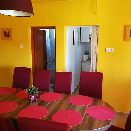 Zso-ze Apartment