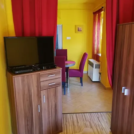 Zso-ze Apartment