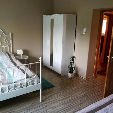 Apartment Zso-ze *